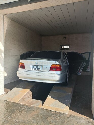 BMW 525 2001, 395,000 km - 2.5 l - Hacıqabul