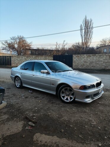 BMW 525 2001, 395,000 km - 2.5 l - Hacıqabul