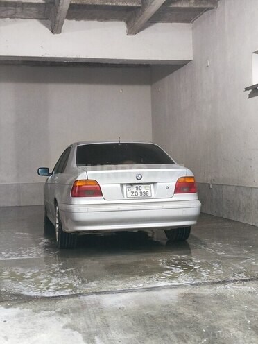 BMW 525 2001, 395,000 km - 2.5 l - Hacıqabul