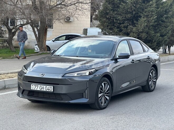 Changan Qiyuan A05 2025, 10,714 km - 1.5 л - Bakı