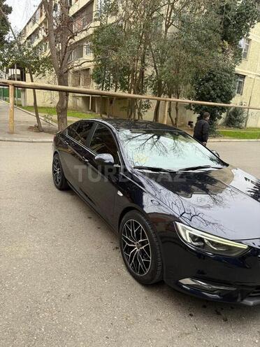Opel Insignia-3