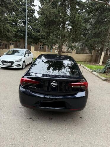 Opel Insignia-6