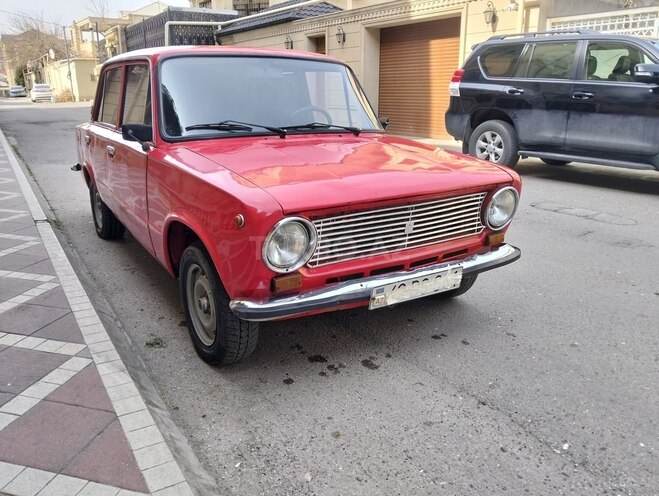 LADA (VAZ) 21011 1983, 203,000 km - 1.3 l - Bakı