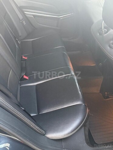 Mercedes E 220 2014, 380,000 km - 2.1 l - Bakı