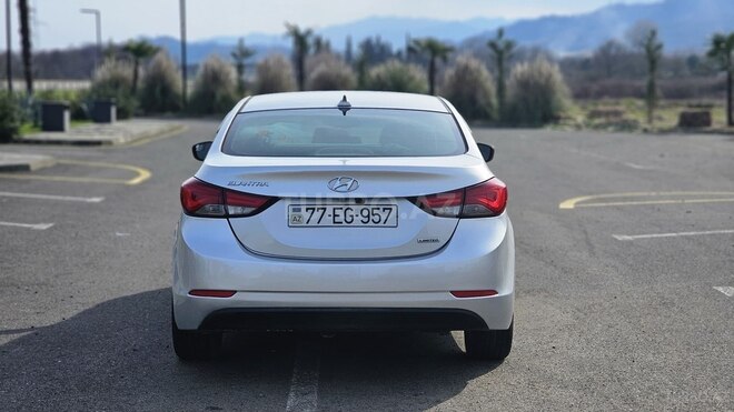 Hyundai Elantra 2014, 133,071 km - 1.8 л - Lənkəran