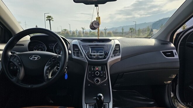 Hyundai Elantra 2014, 133,071 km - 1.8 л - Lənkəran