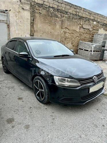 Volkswagen Jetta 2013, 217,825 km - 1.8 л - Bakı