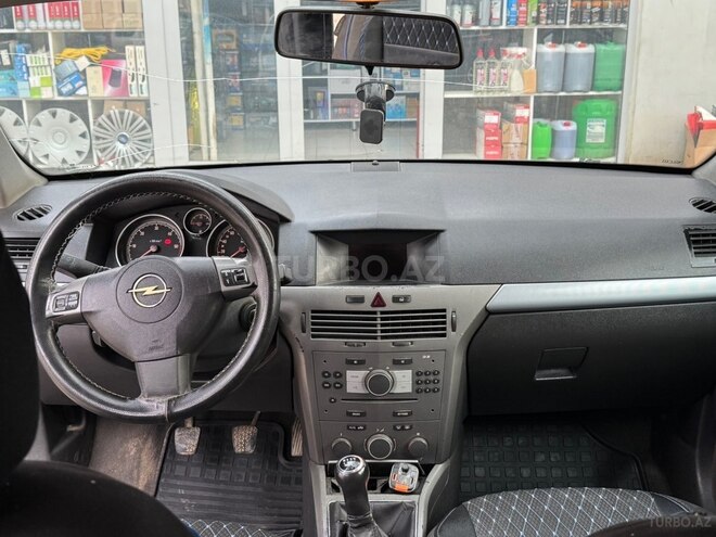 Opel Astra-3