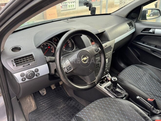 Opel Astra-8