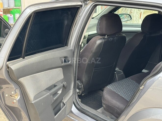Opel Astra-10