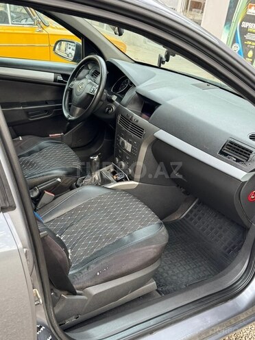 Opel Astra-15