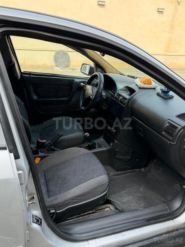 Opel Astra 2002, 298,563 km - 1.7 l - Bakı