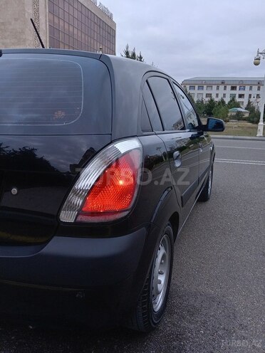 Kia Rio 2007, 227,000 km - 1.4 l - Ucar