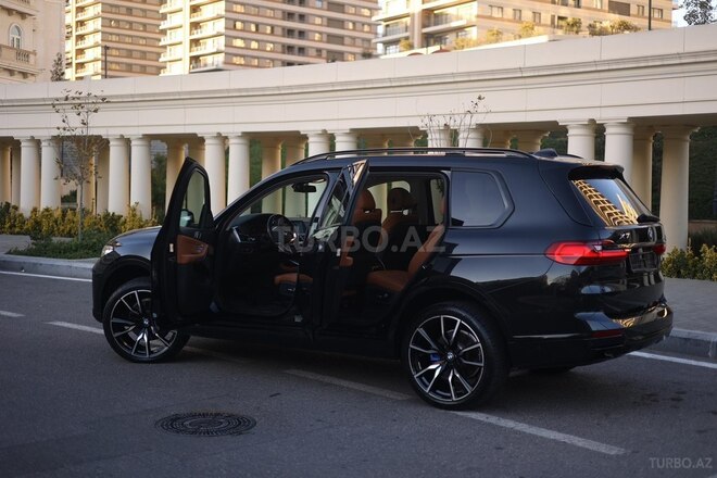 BMW X7-5