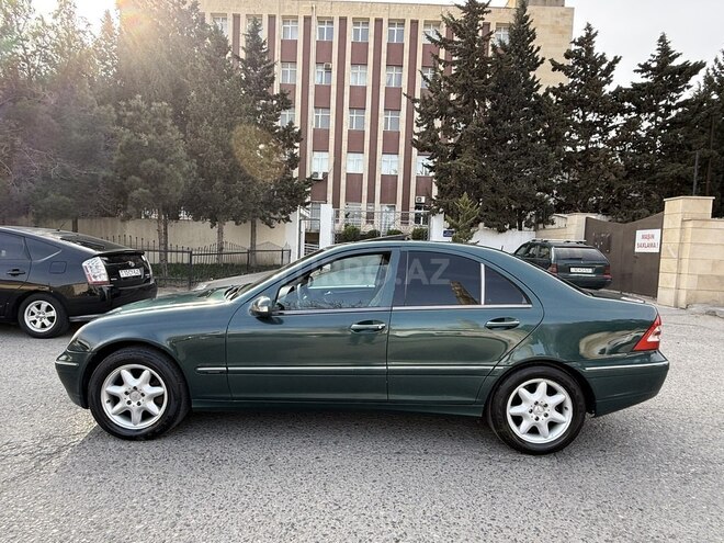 Mercedes C 240 2000, 321,500 km - 2.6 l - Bakı