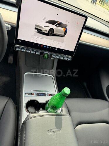 Tesla Model Y 2025, 22,000 km - 0.0 l - Bakı