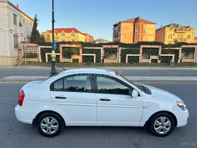 Hyundai Accent 2009, 132,000 km - 1.4 l - Bakı