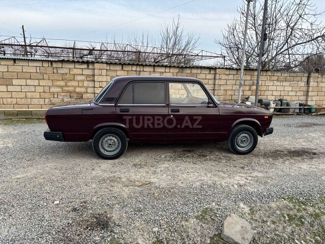 LADA (VAZ) 2107 2000, 25,000 km - 1.6 l - Salyan