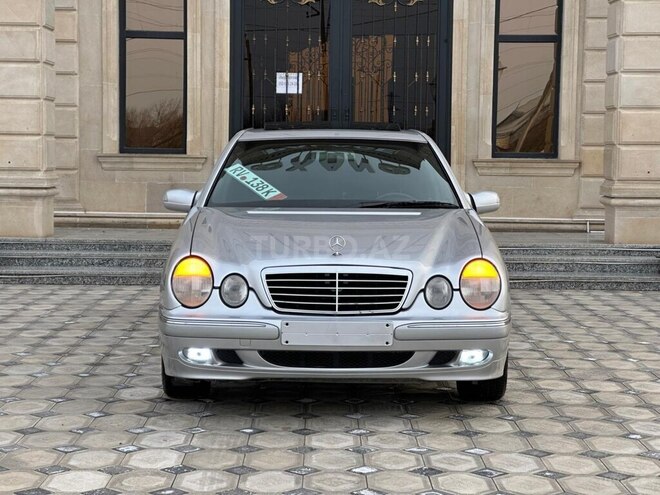Mercedes E 240 2000, 377,700 km - 2.4 l - Saatlı