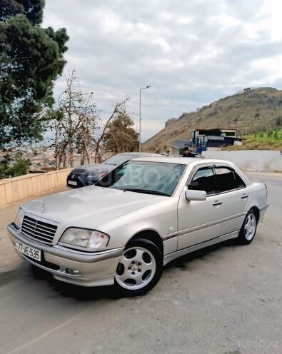 Mercedes C 200 2000, 348,337 km - 2.0 л - Bakı