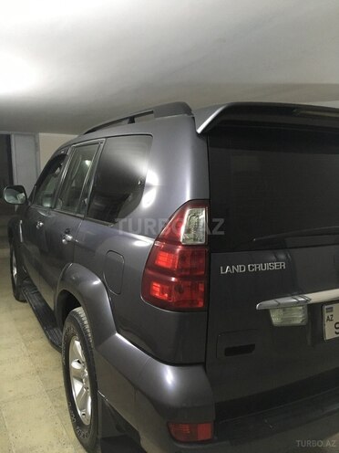 Toyota Land Cruiser Prado-7