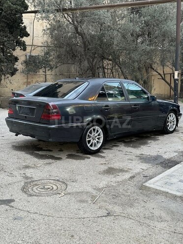 Mercedes C 180 1998, 286,000 km - 1.8 l - Bakı