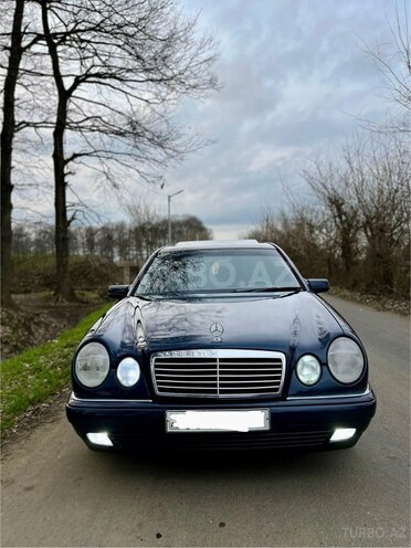 Mercedes E 240 1999, 266,500 km - 2.4 л - Masallı