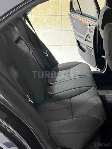 Mercedes E 240 1999, 266,500 km - 2.4 л - Masallı