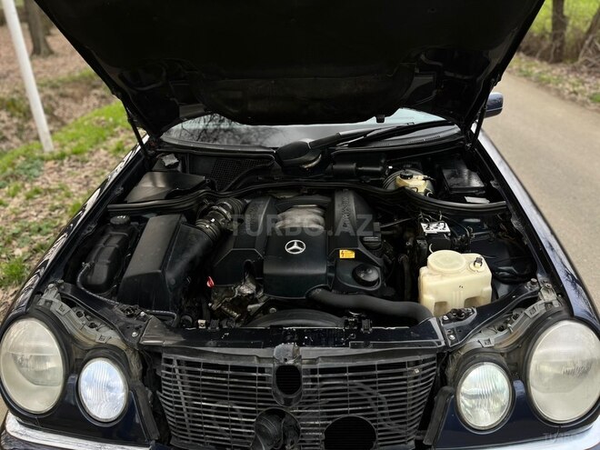 Mercedes E 240 1999, 266,500 km - 2.4 л - Masallı