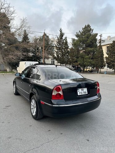 Volkswagen Passat 2004, 302,000 km - 1.8 l - Bakı