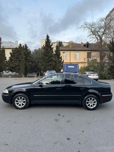 Volkswagen Passat 2004, 302,000 km - 1.8 l - Bakı