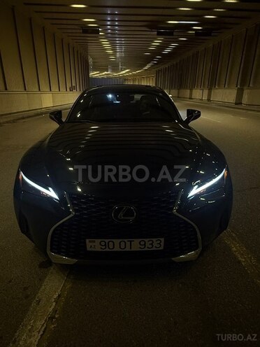 Lexus IS 300-7