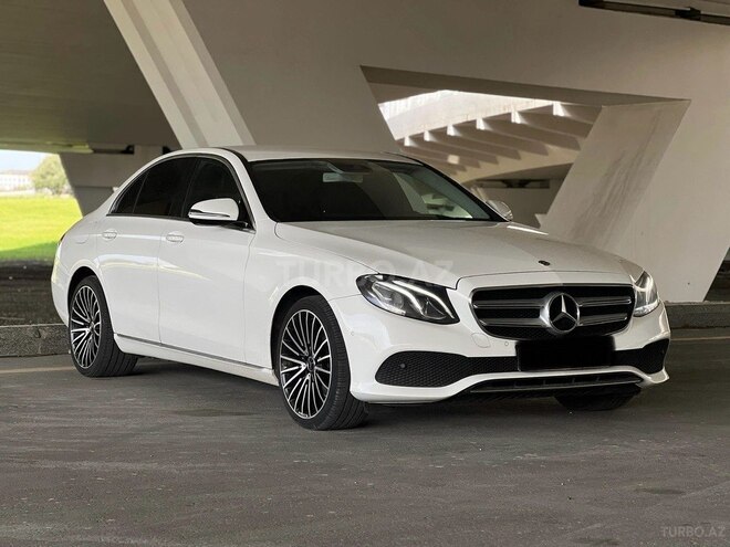 Mercedes E 220 d 2018, 187,800 km - 2.0 l - Bakı