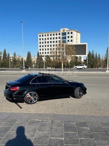 Mercedes C 250 2012, 184,000 km - 1.8 л - Tovuz