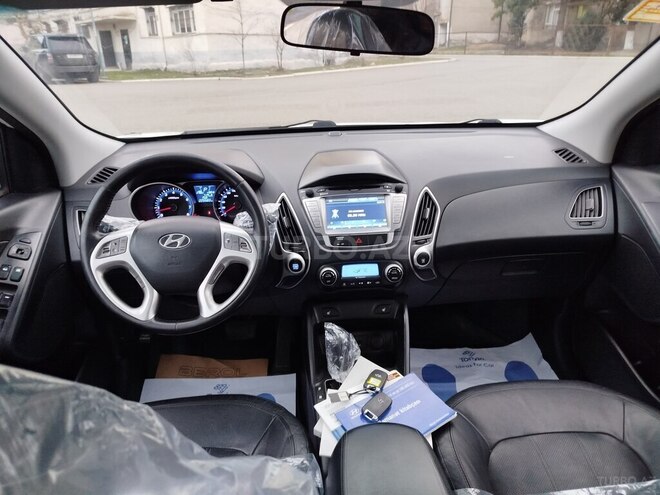Hyundai ix35 2013, 215,000 km - 2.4 l - Gəncə
