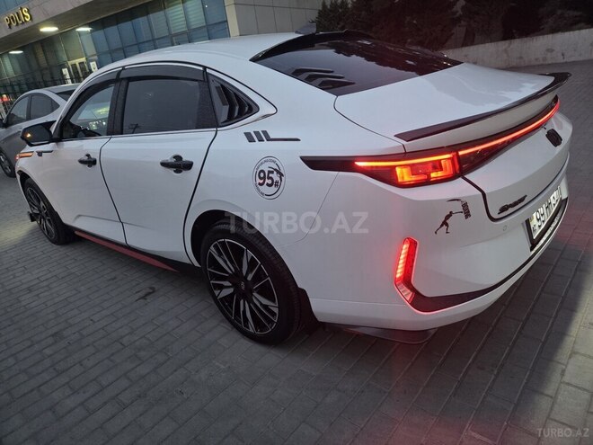 Changan Qiyuan A05-2
