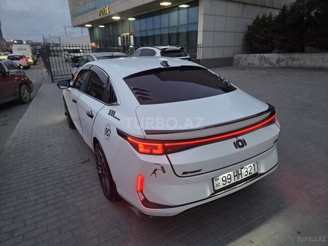 Changan Qiyuan A05-12