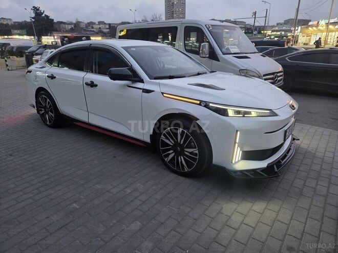 Changan Qiyuan A05-9