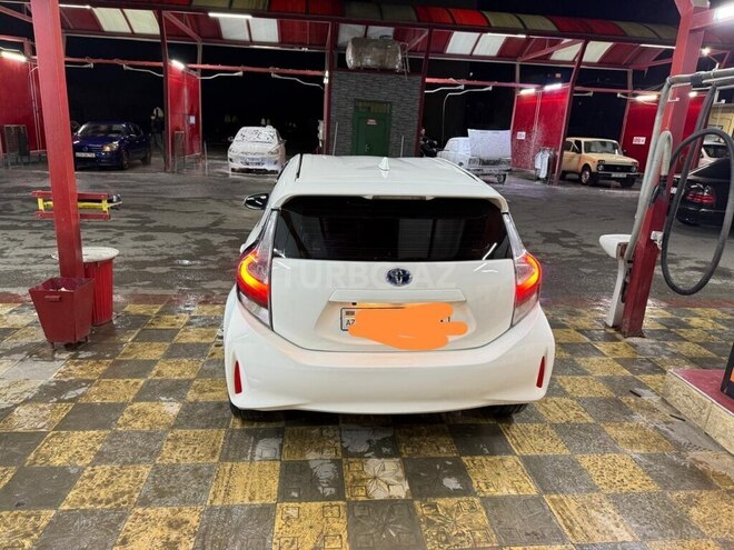 Toyota Aqua 2017, 220,000 km - 1.5 l - Gəncə