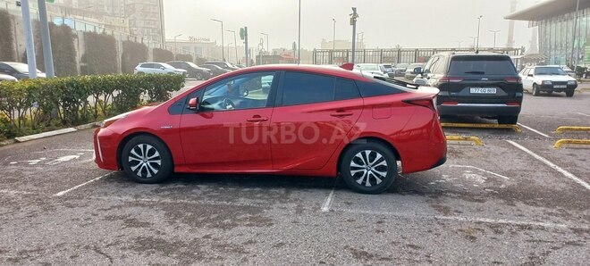 Toyota Prius-9