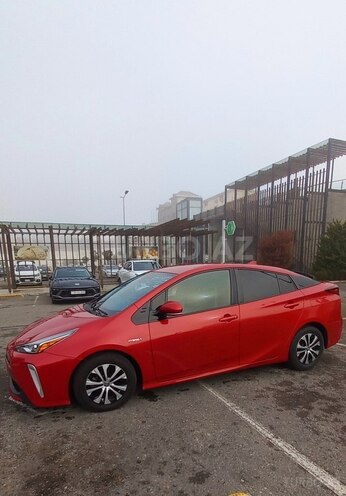 Toyota Prius-3