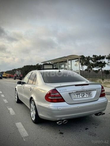 Mercedes E 320 2002, 282,400 km - 3.2 l - Bakı