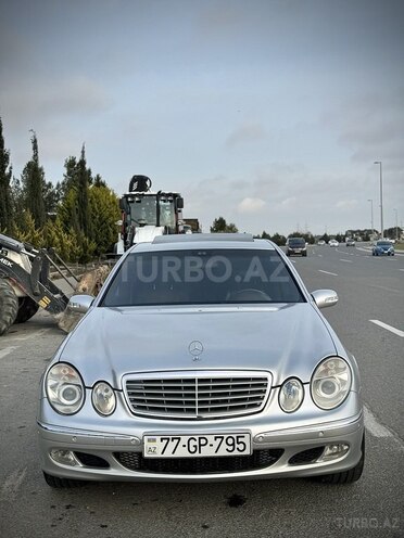 Mercedes E 320 2002, 282,400 km - 3.2 l - Bakı