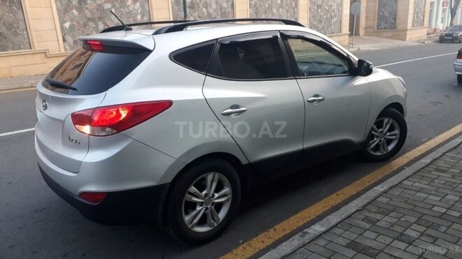 Hyundai ix35 2011, 188,000 km - 2.0 l - Oğuz