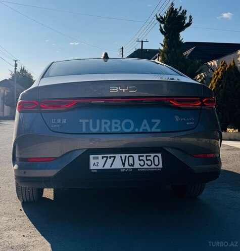 BYD Qin Plus-12