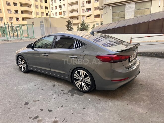 Hyundai Elantra 2018, 67,592 km - 2.0 l - Bakı