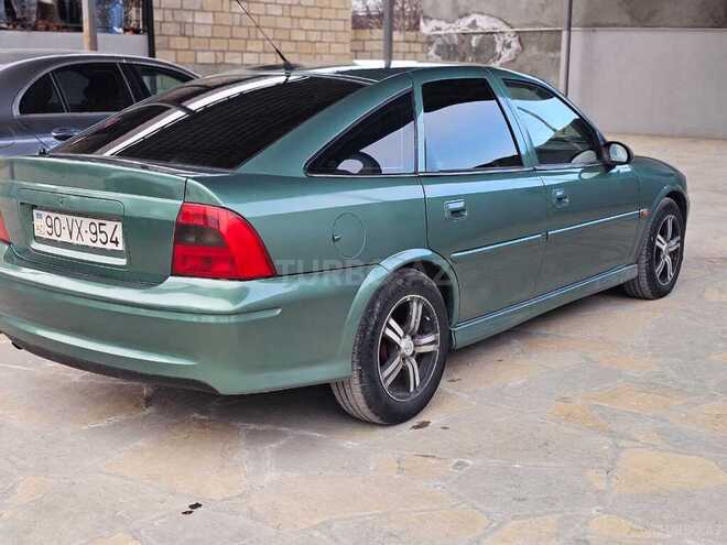Opel Vectra 1999, 366,000 km - 2.0 l - Bakı