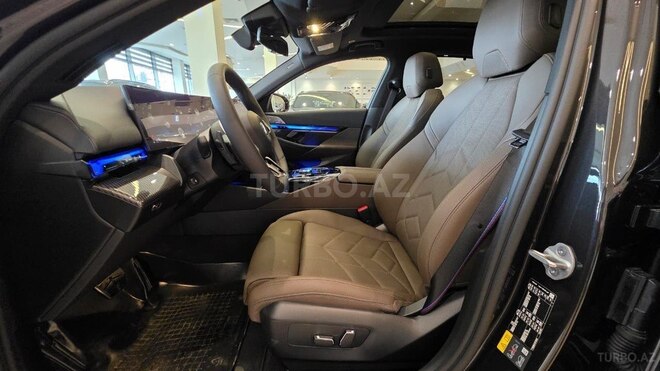 BMW 530e 2025, 0 km - 2.0 l - Bakı