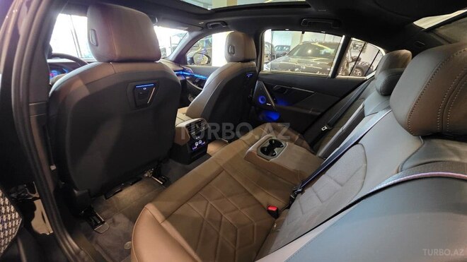 BMW 530e 2025, 0 km - 2.0 l - Bakı