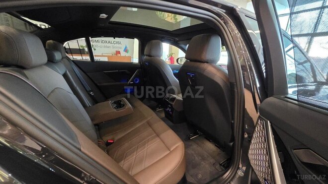 BMW 530e 2025, 0 km - 2.0 l - Bakı